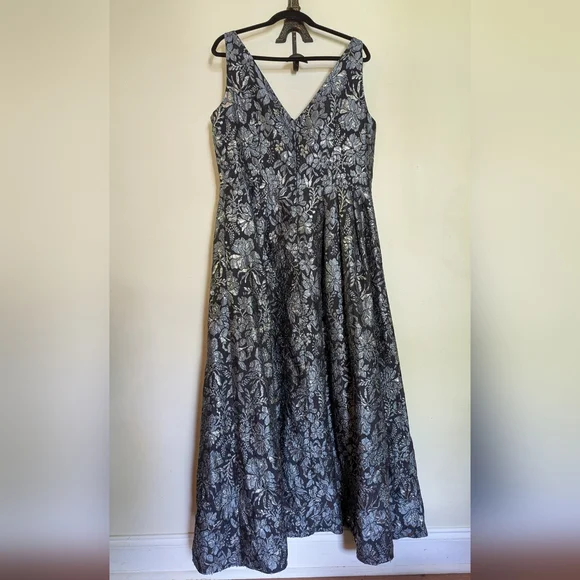 Theia Floral Slate Ballgown Silver Jacquard Floral Formal Dress Women's Size 16 - Picture 2 of 7